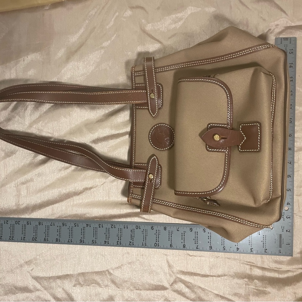 EUC Hunting World Tan and Brown Tote Bag